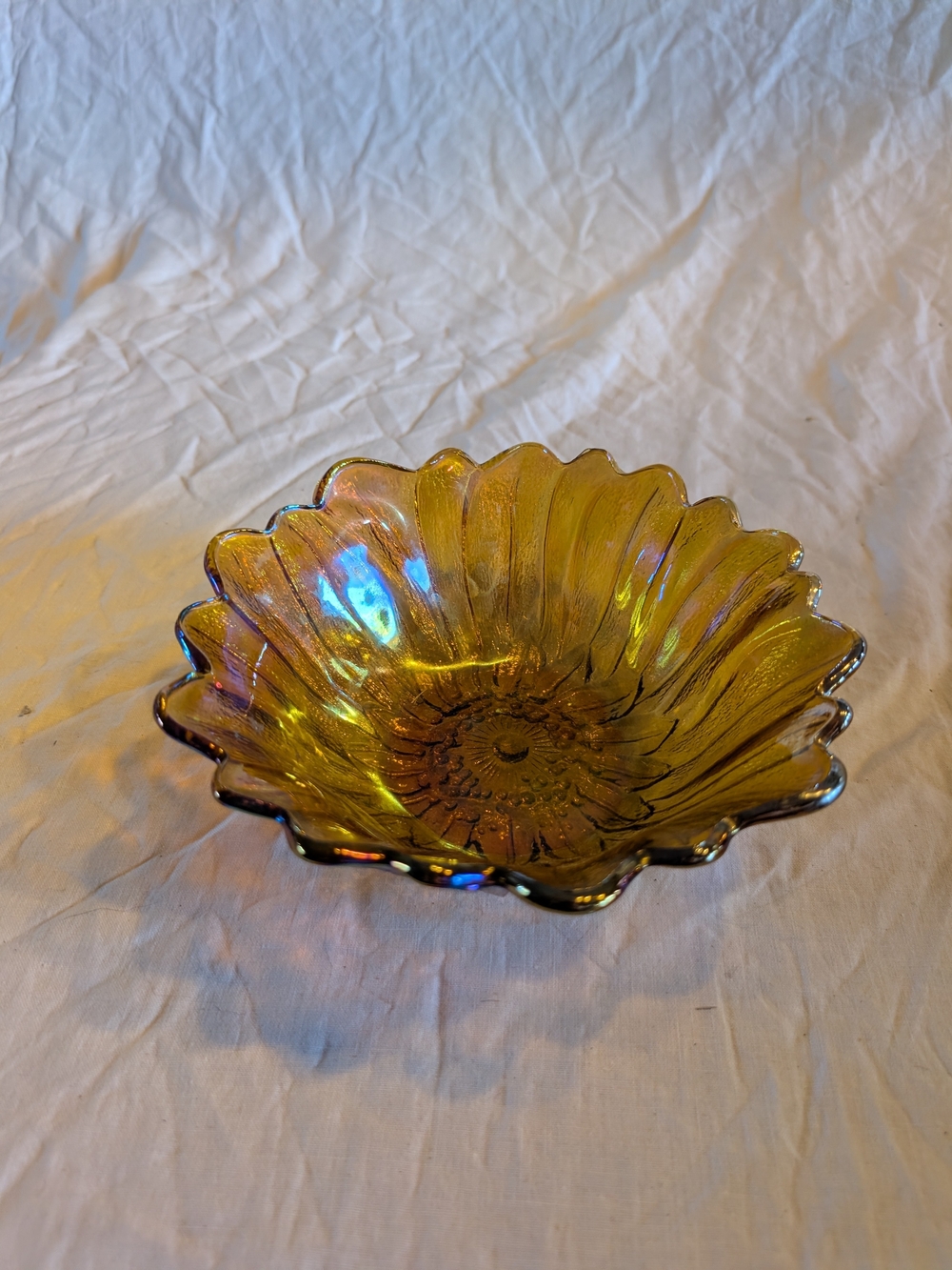 RESERVE Indiana Glass Iridescent Amber Daisy Bowl